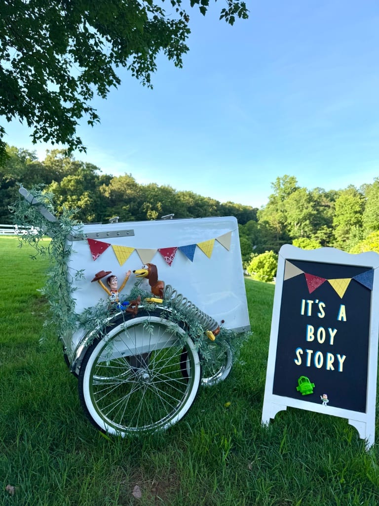 Paleta cart decorated for a Toy Story themed party