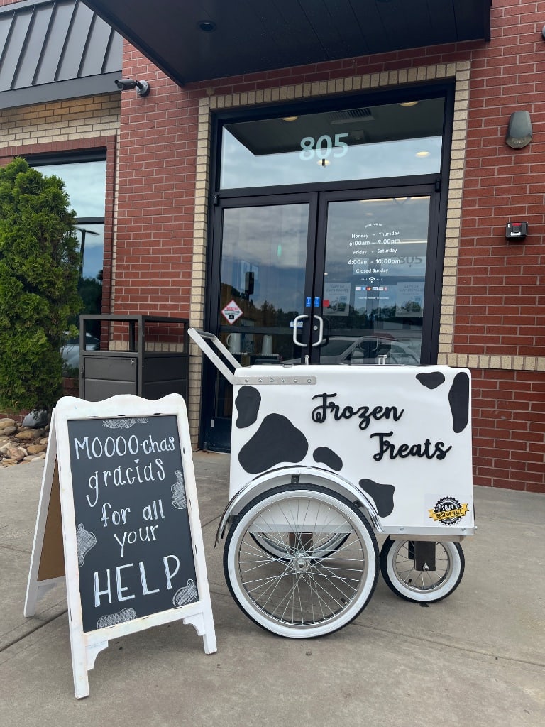 Our Frozen Treats cart outside the La Michoacana Es Natural storefront in Gainesville, GA