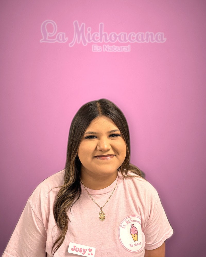 Josy — La Michoacana Es Natural